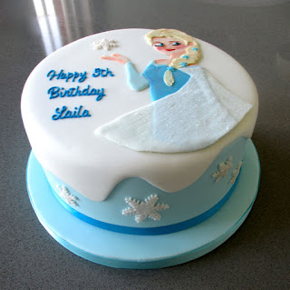 Cantiknya 22 Kue Ulang Tahun Frozen Ini Bikin Putri Kamu Enggan Memakannya