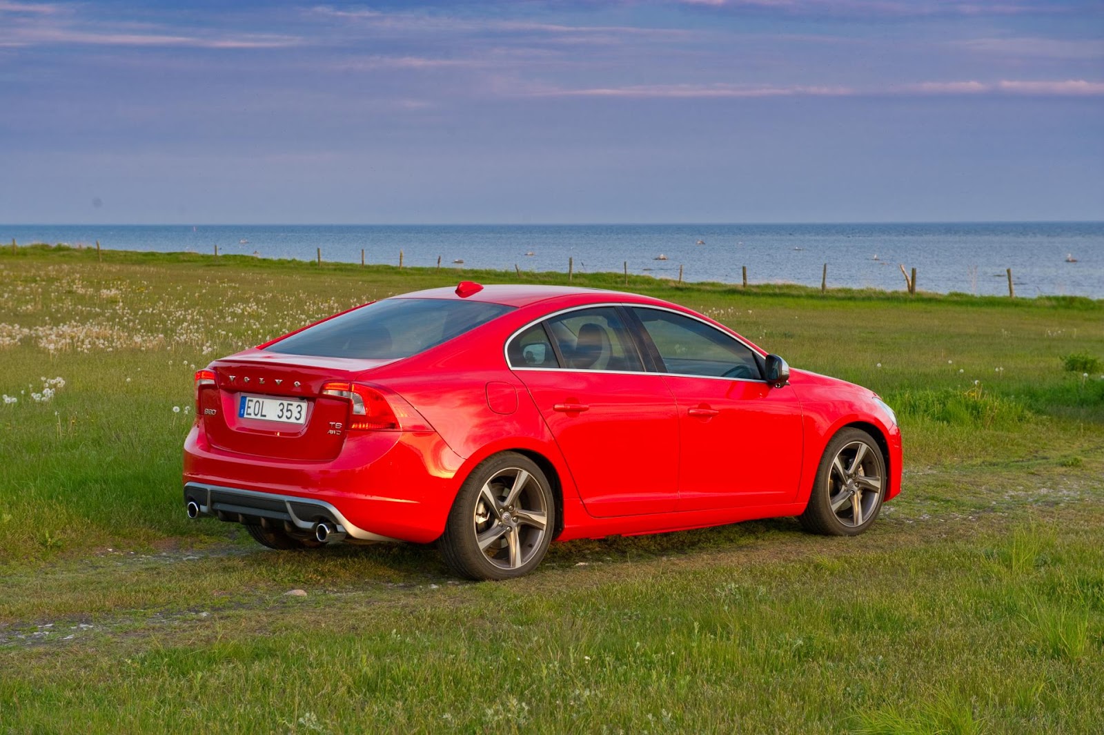 Volvo s60 1 рестайлинг
