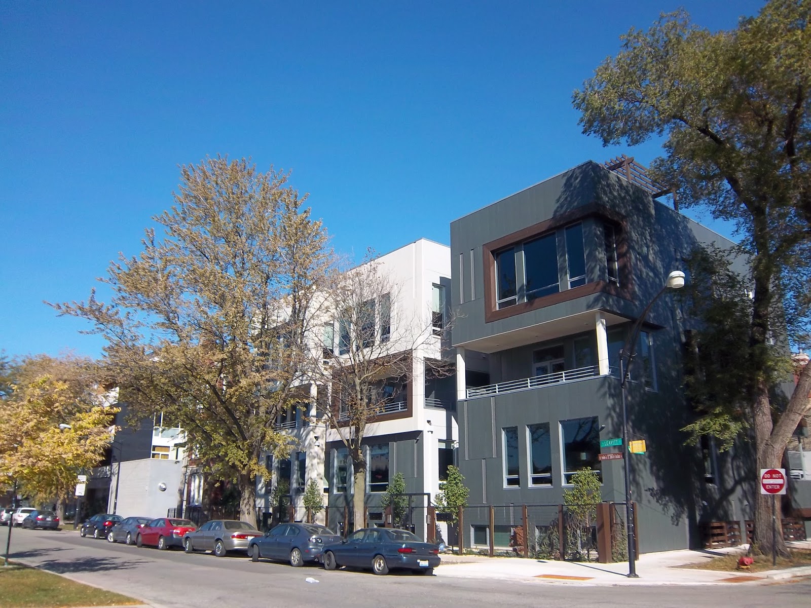 Listening To My Travels Back to My Roots in Ukrainian Village, Chicago