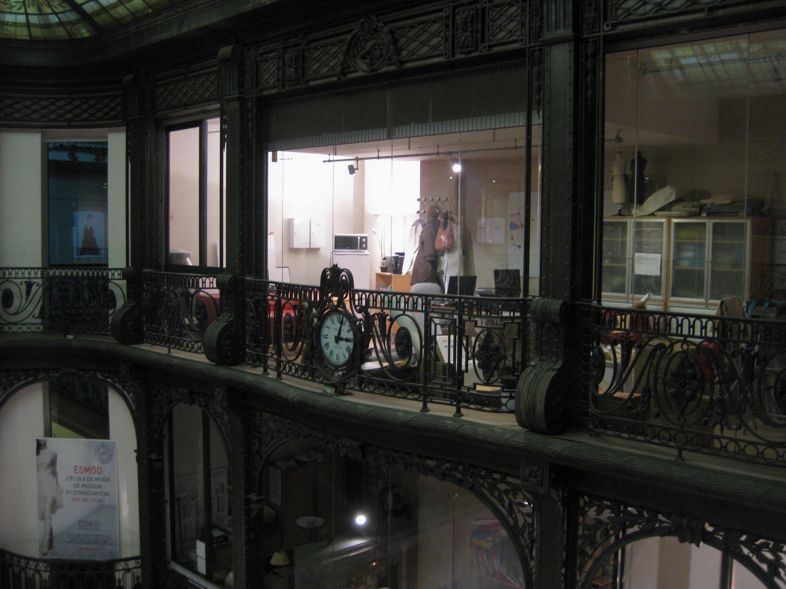 Arthur est un perroquet 35 Tage Paris ESMOD die Erste