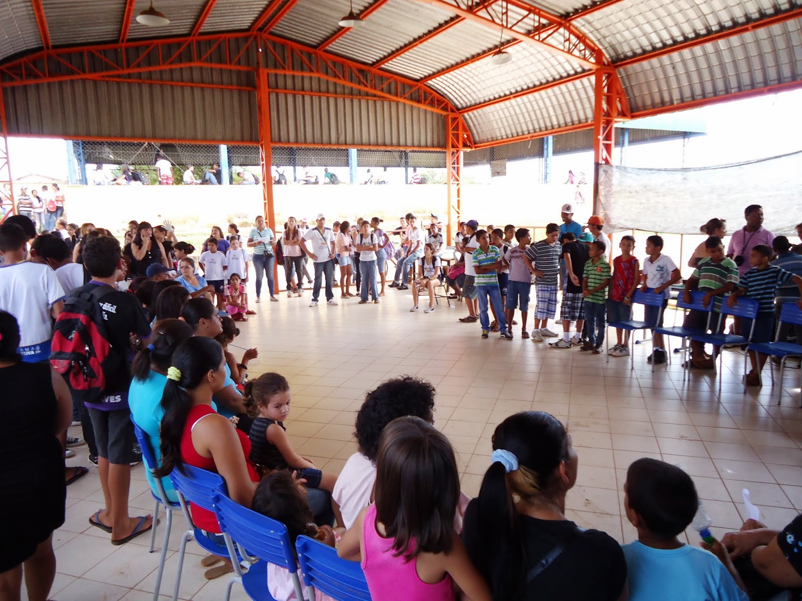 ESCOLA ESTADUAL DIVA HUGUENEY: maio 2013