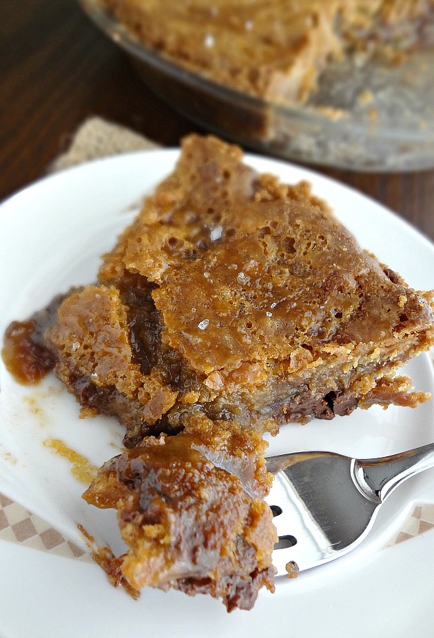 The Cooking Actress Salted Caramel Chocolate Chip Cookie Pie