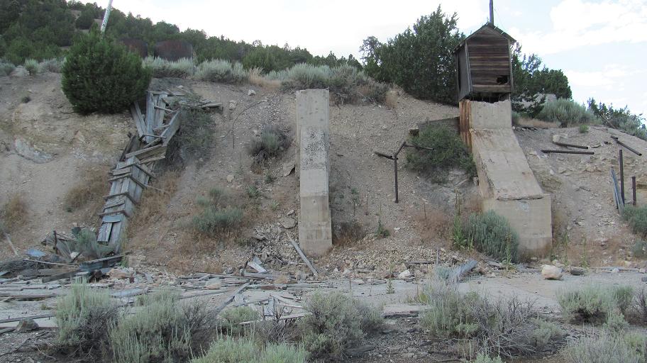 A short history of what's important Ghost Town Tuesday Dividend, Utah