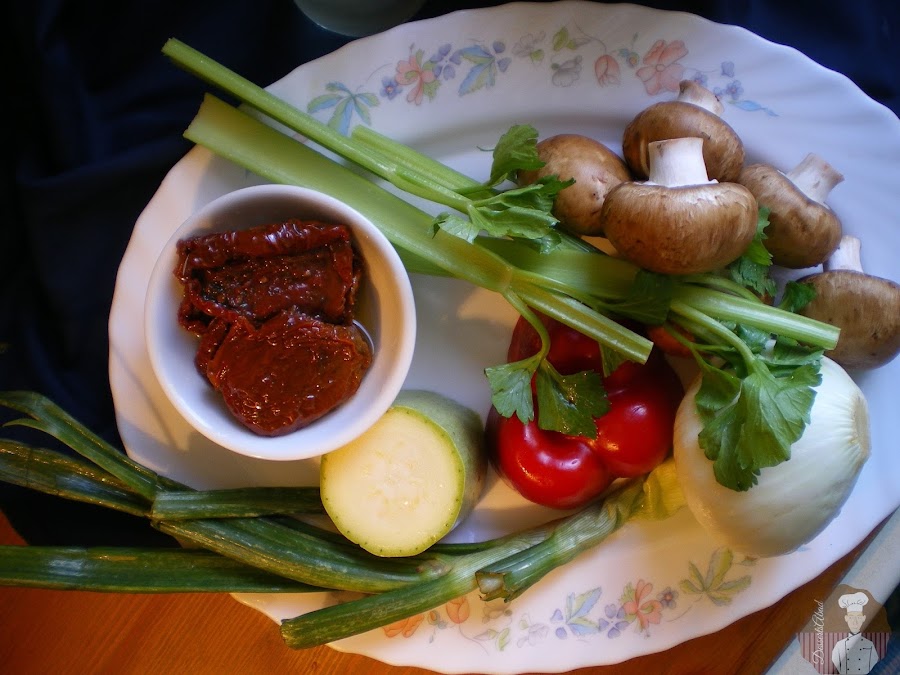 Risotto al parmesano con champiñones, verduras y tomates secos: Ingredientes