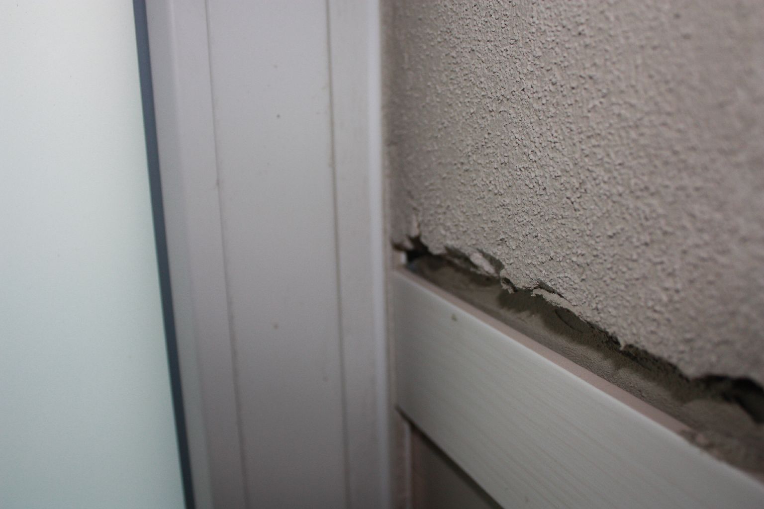 ...unser Haus entsteht: Fliesen Teil 3, Deckenfugen