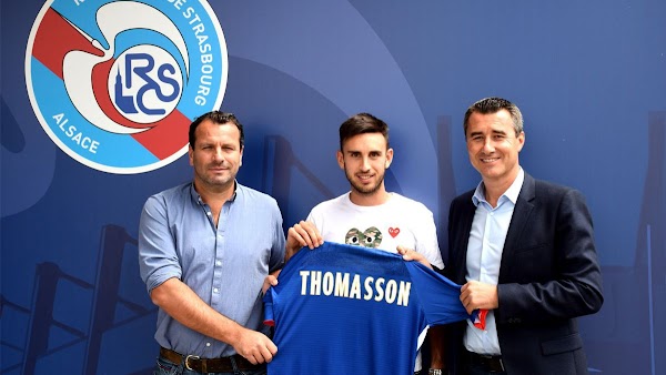 Oficial: Estrasburgo, firma Thomasson