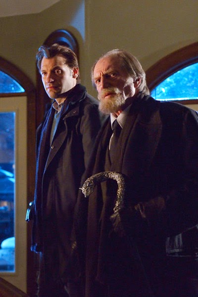 Corey Stoll and David Bradley as Dr. Ephraim Eph Goodweather and Jewish holocaust survivor and pawn shop owner Abraham Setrakian in The Strain Season 1 Episode 4 It's not for Everyone