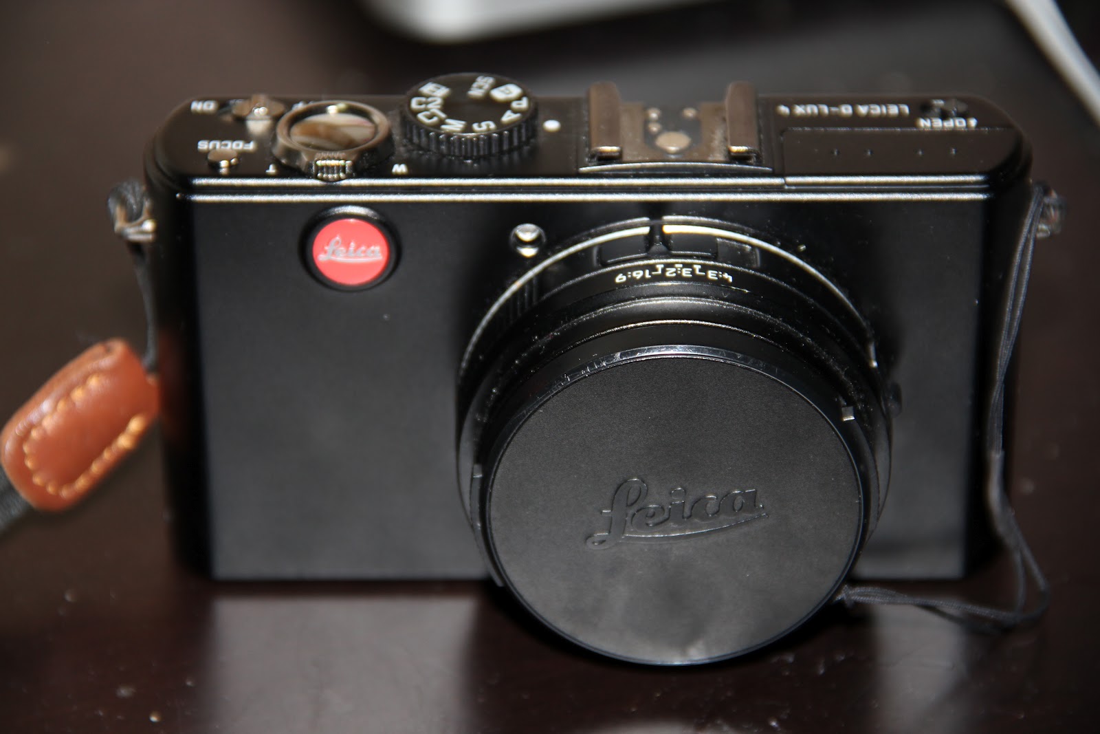 Hipster Closet: Leica D-Lux 4 Camera - RM2,500
