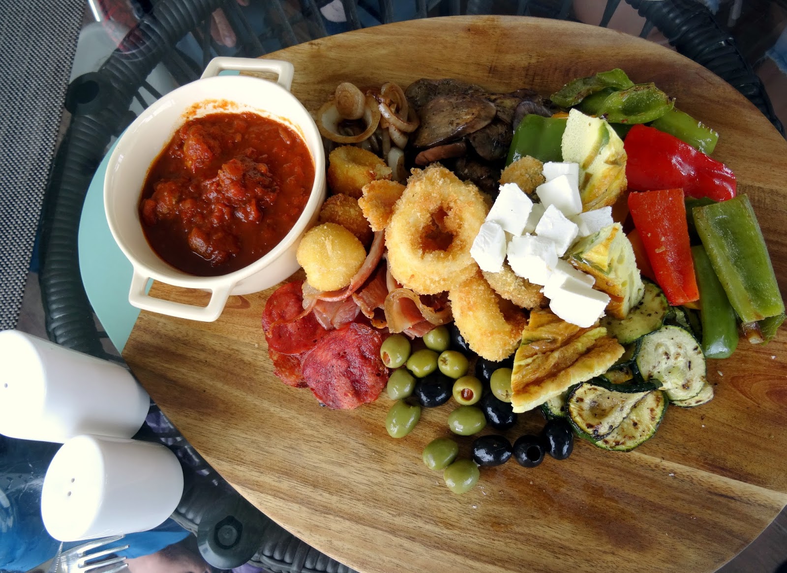TRAVEL AND LIFESTYLE DIARIES - : Bintan, Indonesia: Welcome Lunch at ...