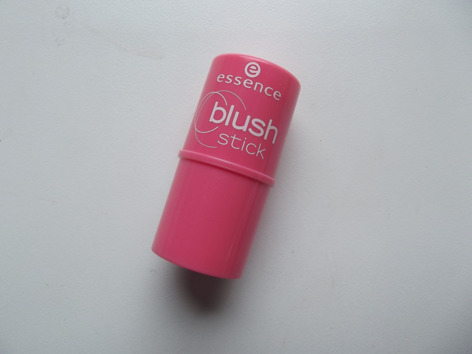 Fashionmill Essence Blush stick 010 pretty in pink