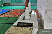 makam syekh maulana maghribi batang