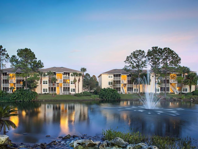 A proud Walt Disney World Good Neighbor® Hotel Sheraton Vistana Resort Villas in Lake Buena Vista, Orlando puts you close to all Central Florida’s family attractions.