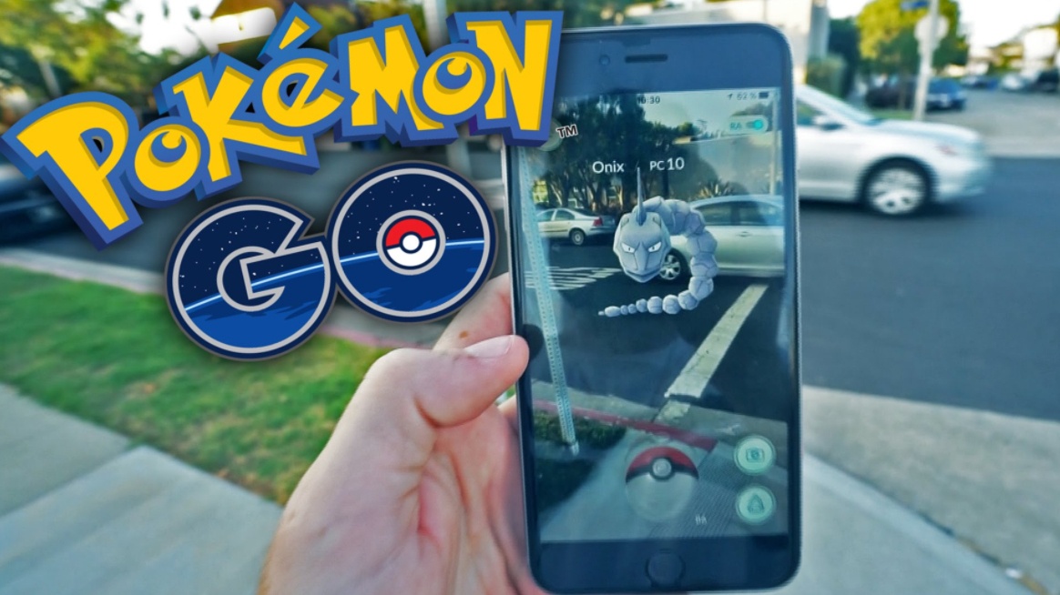Pokemon Go causa incidenti: il Videogame per Smartphone è un pericolo sulla strada