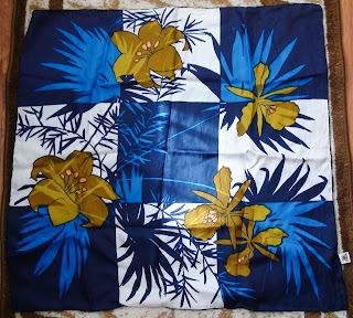 Esarfa vintage matase by TRIANGLE / REZERVATA