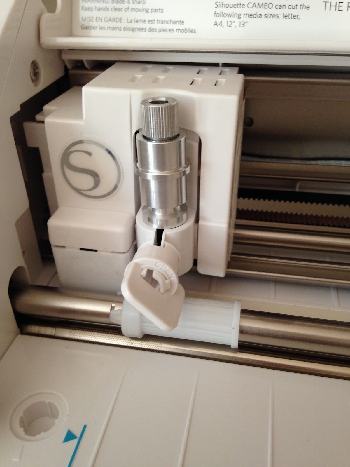 How (and Why) to use a Graphtec CB09 Blade with Silhouette CAMEO or