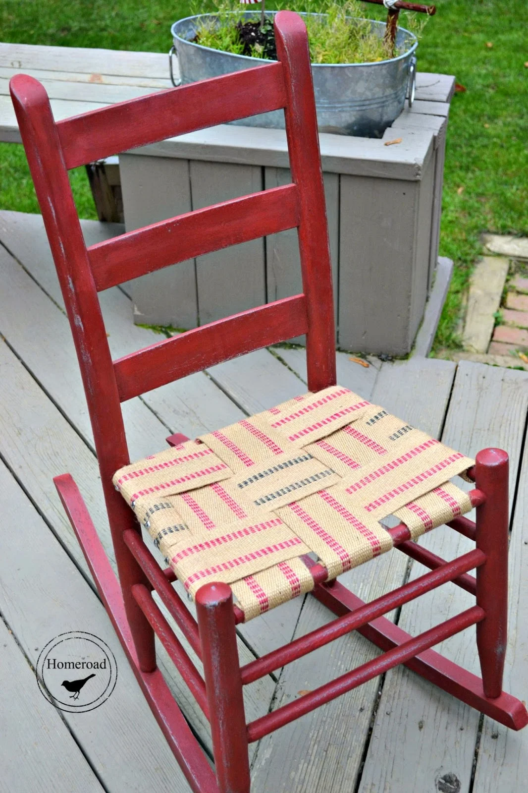 antique rocker with an upholstery webbing seat www.homeroad.net