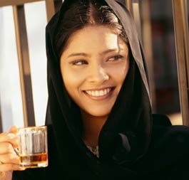 Sexy Hot Arab Women - Girl in Full Headdress