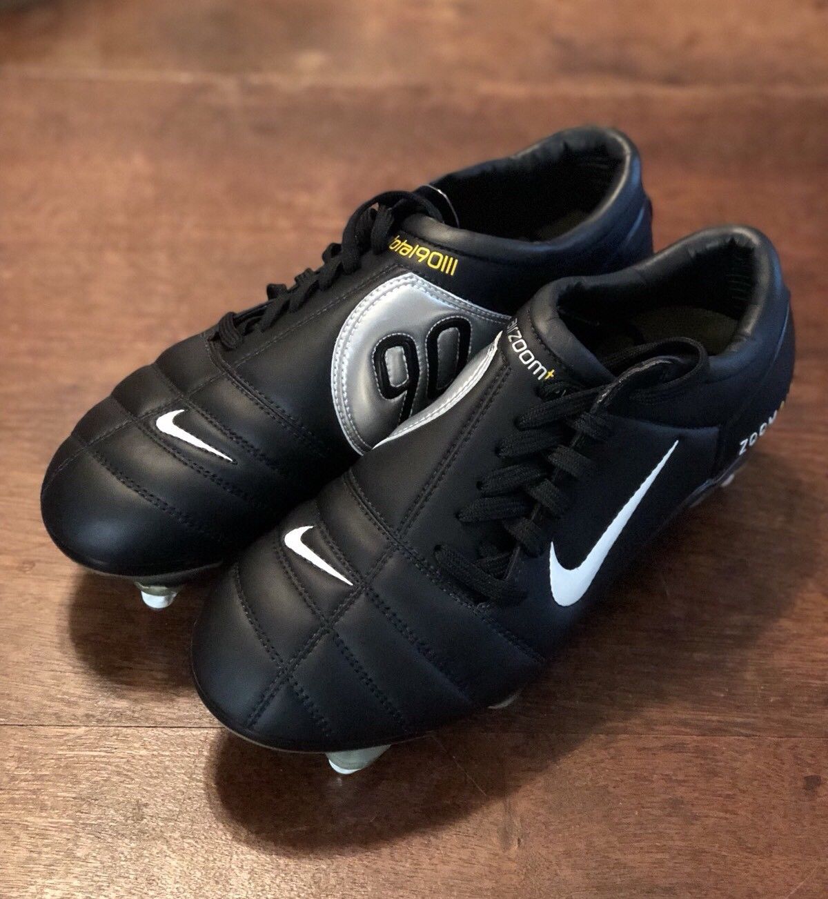 Hassy Gran universo Inmunizar Nike Air Zoom Total 90 III 2004 Football Boots | All Colorways, Tech &  Players - Footy Headlines