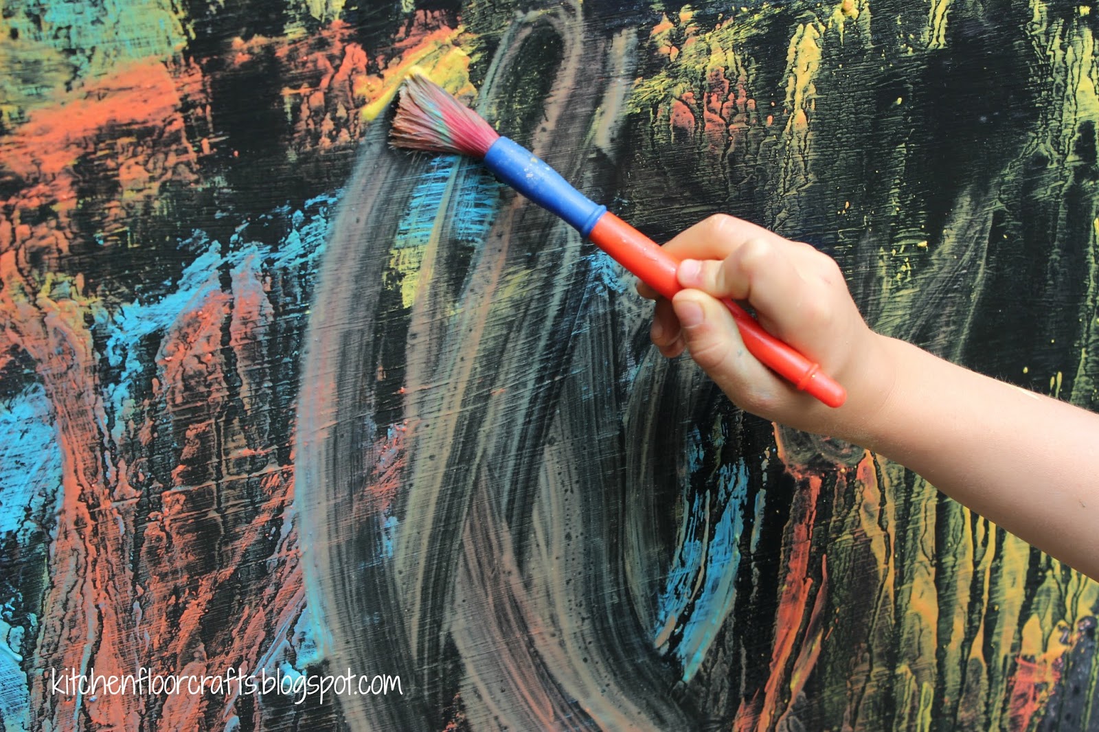 Kitchen Floor Crafts Wet Chalk Exploration