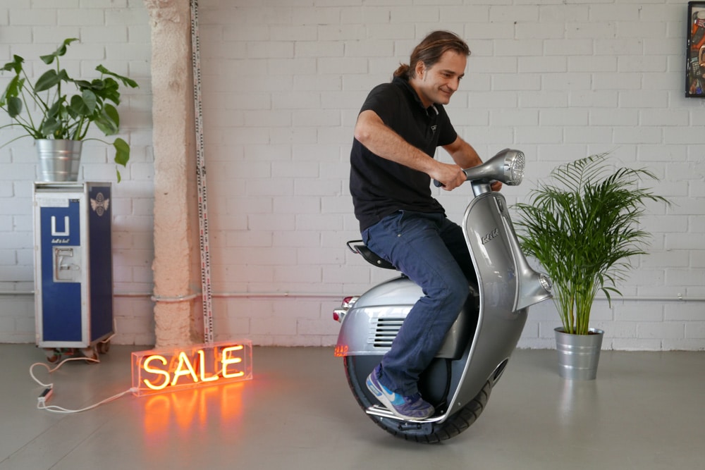 monowheel electric bike