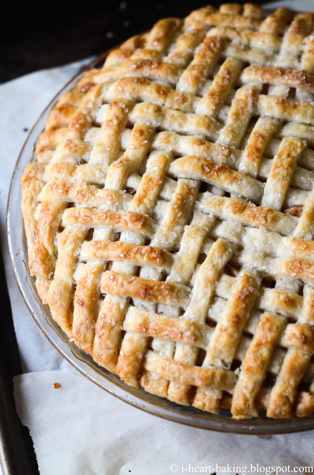 i heart baking! herringbone lattice apple pie