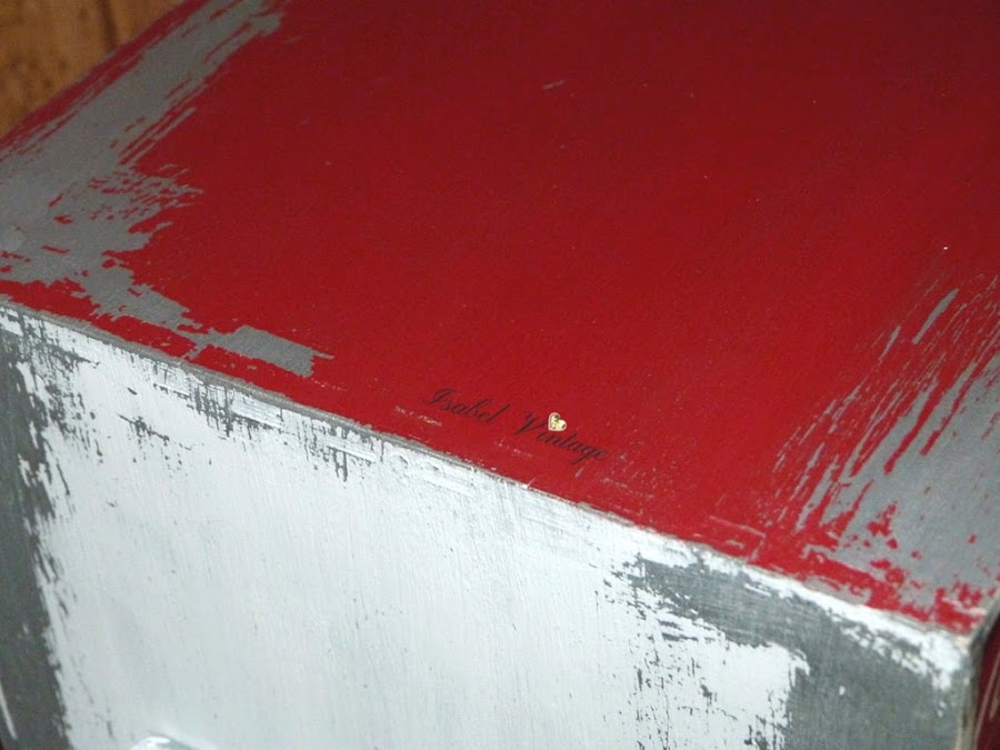 cajonera-pintura-decapada