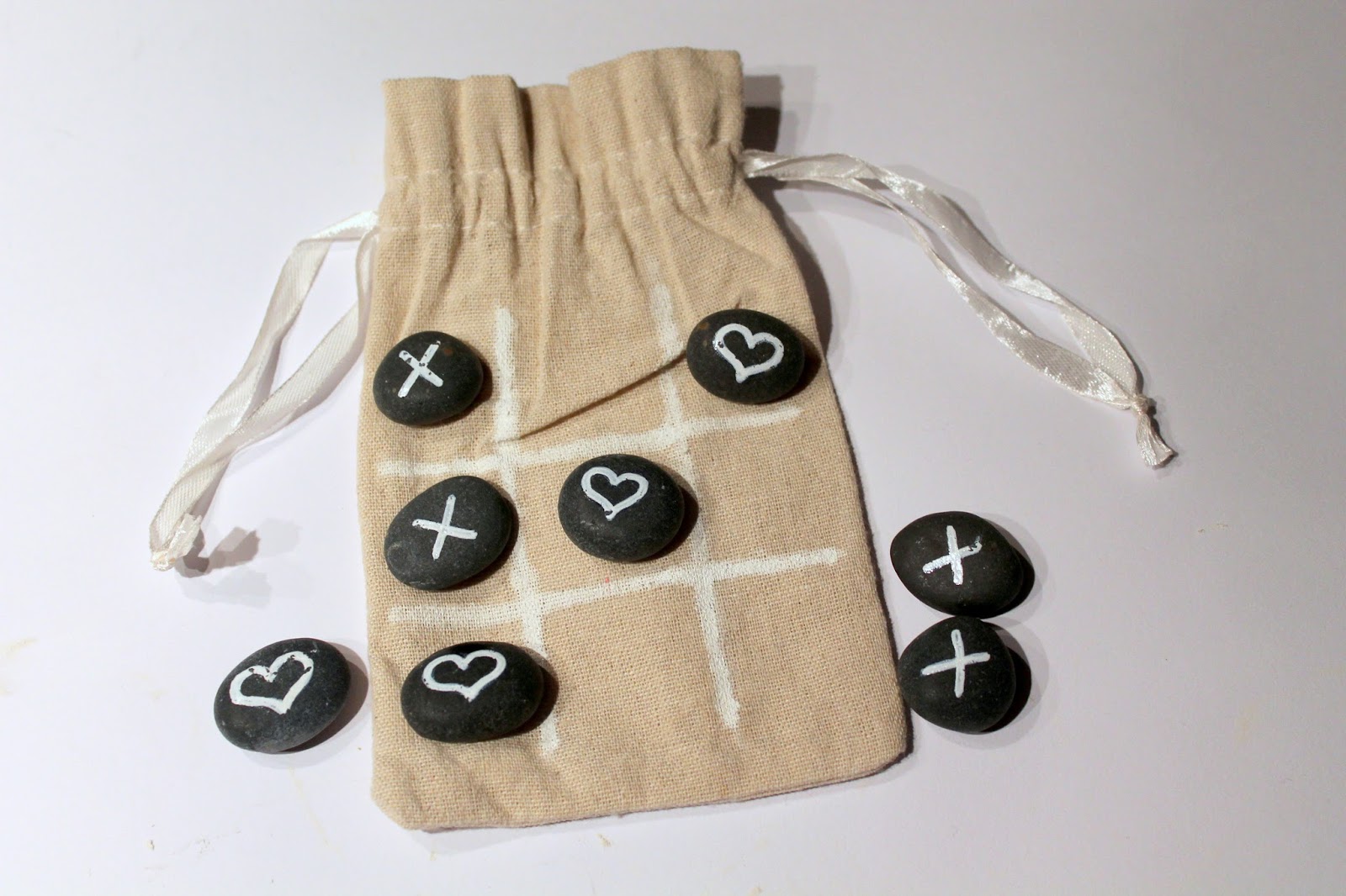 DIY Tic-Tac-Toe Spiel - DIYCarinchen