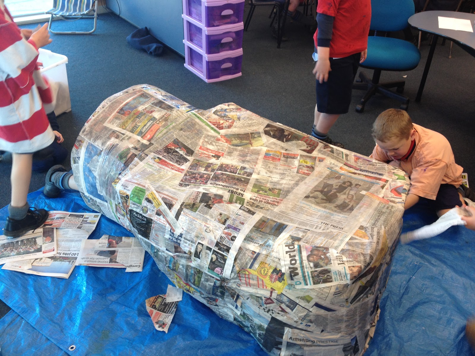 Room8B4 Rolly Paper Mache Igloo