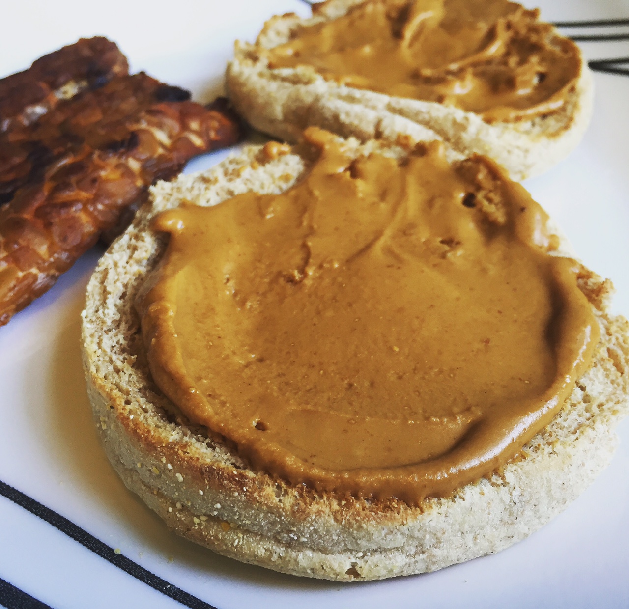 Vegan Crunk Make Your Own Powdered Peanut Butter!