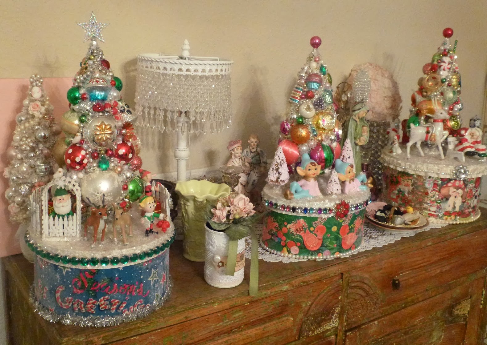 Ms Bingles Vintage Christmas: It's Been a Christmas Crazy season!