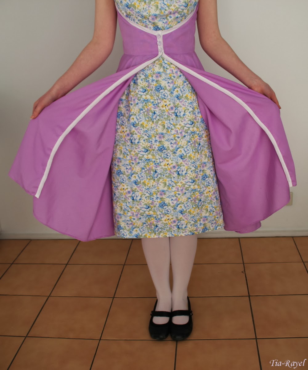 extravagance-is-everything-more-ubiquity-the-walkaway-dress