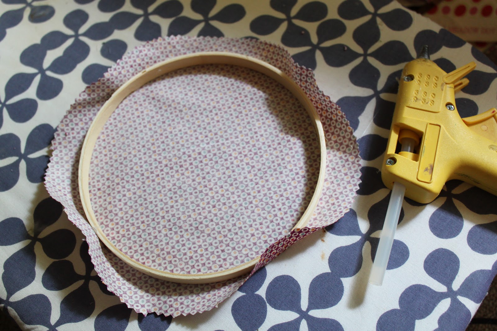 1 Creative Endeavor Fabric Circles