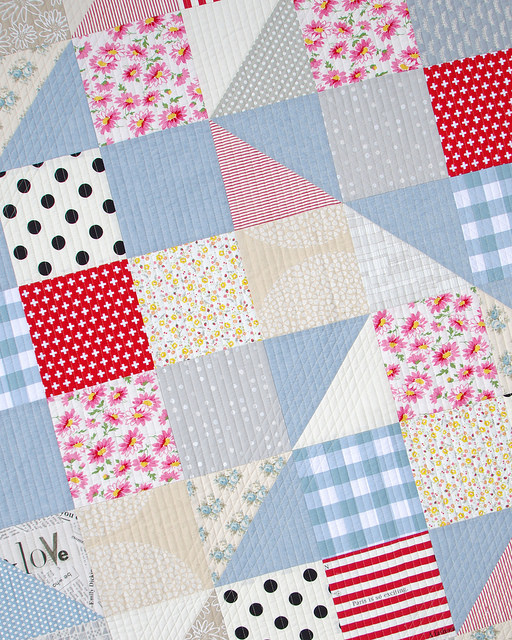 Modern Big Block Half Square Triangle Quilt | Red Pepper Quilts - January 2016