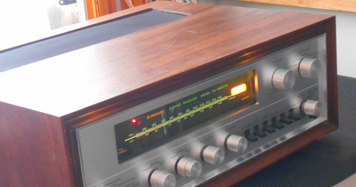 Vintage Hi-Fi Audio Restorations: R Foerster's Pioneer SX-1000TW