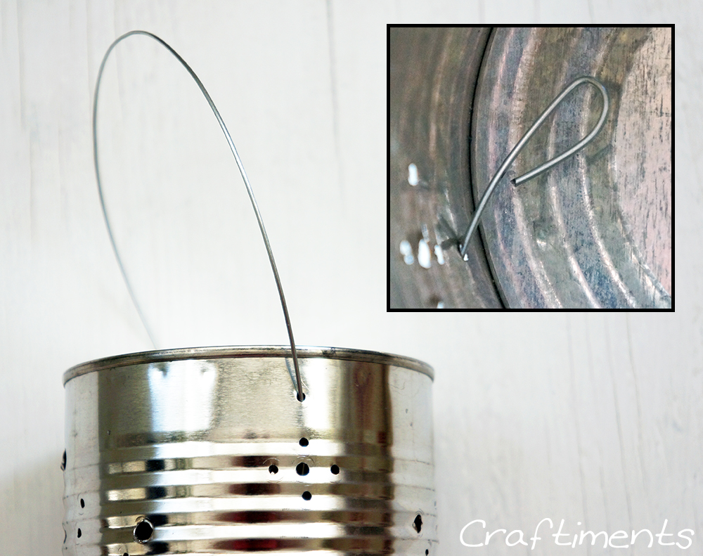 Make a handle from steel wire.