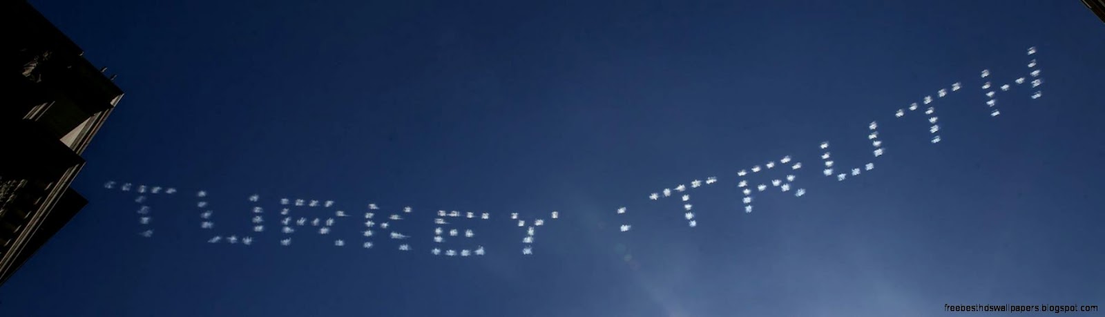 GEICO Sponsored Company Put a Sky Message Above NYC Denying