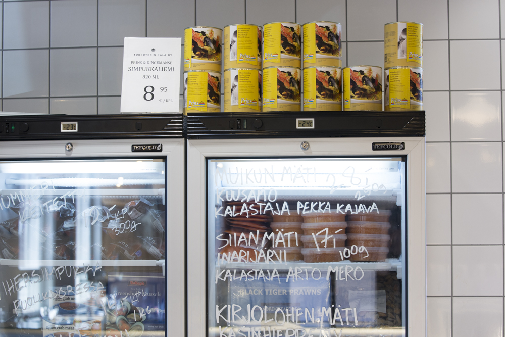 Vapaa homo Twink ilman satulaa porno