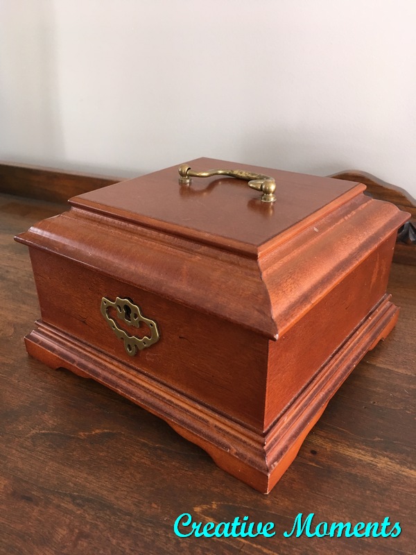 Bombay Farmhouse White Jewelry Chest