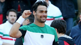  Fabio Fognini came back from a set down to defeat Jeremy Chardy 6-7 (6), 6-2, 6-2, 6-3 and draw Italy level with France in the Davis Cup quarterfinals Friday