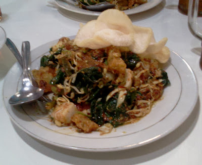 Lotek, saladnya Indonesia (khas Yogyakarta)
