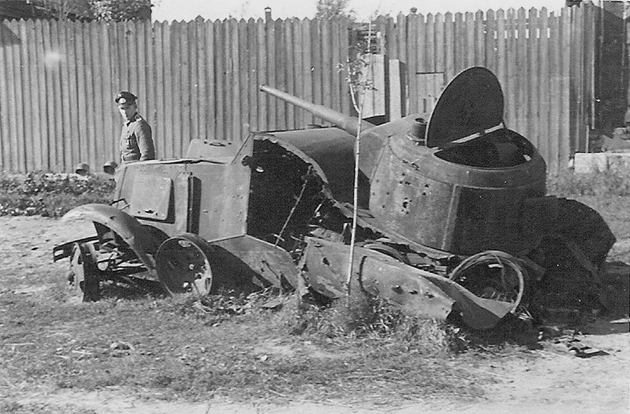 Броневой автомобиль БА-10 ~ BERGHOFDAY