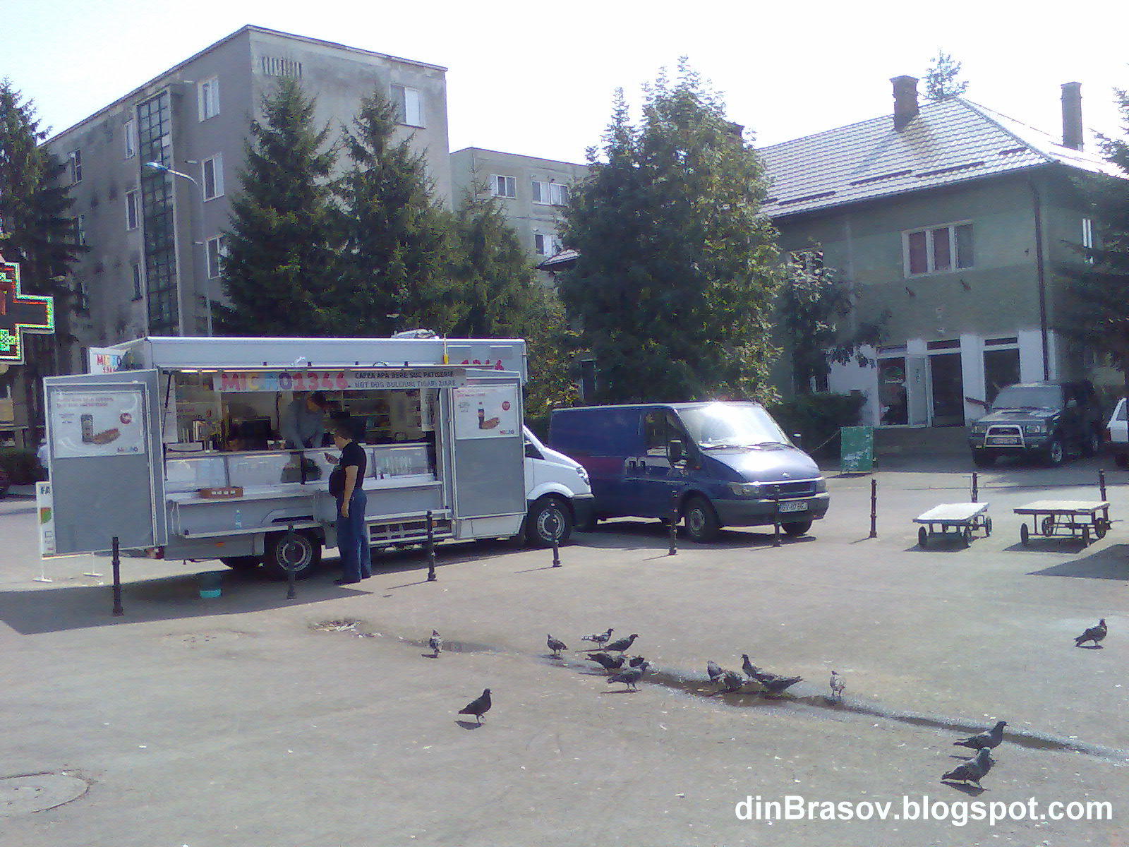 din Brasov Masinile mic.ro invadeaza Brasovul