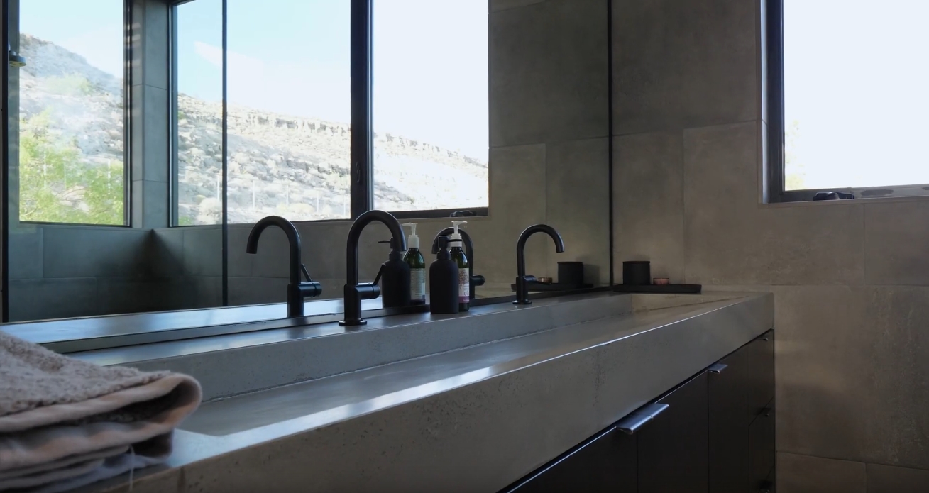 4 Montana Ct, Blue Diamond, Nevada vs. Luxury Home Interior Design Tour
