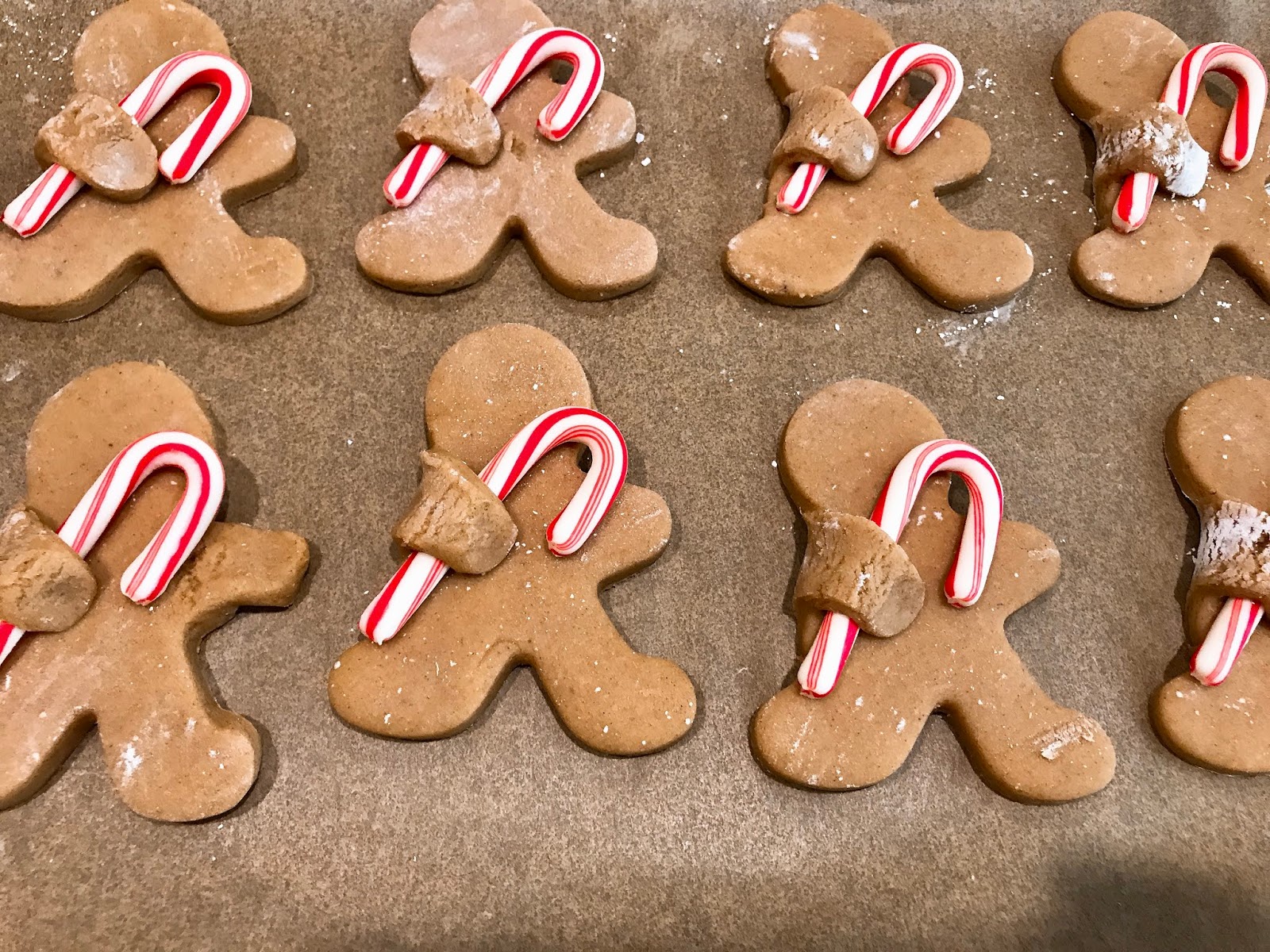 Gingerbread Men with Candy Canes