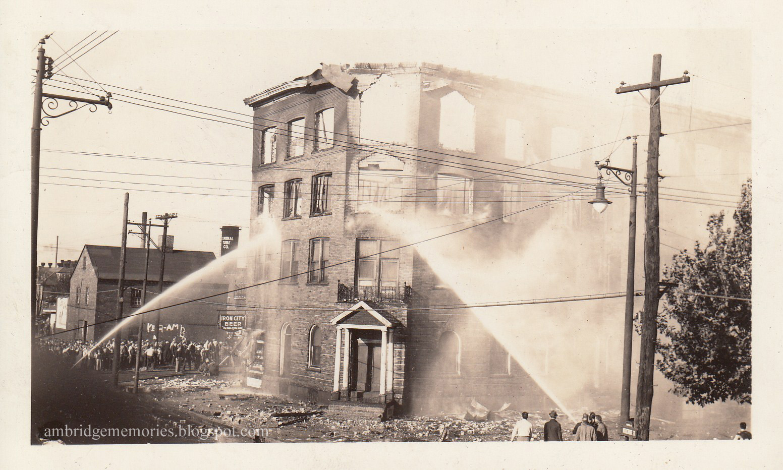 Ambridge Memories Fire destroys Moose Lodge, former Grand Hotel, 1937