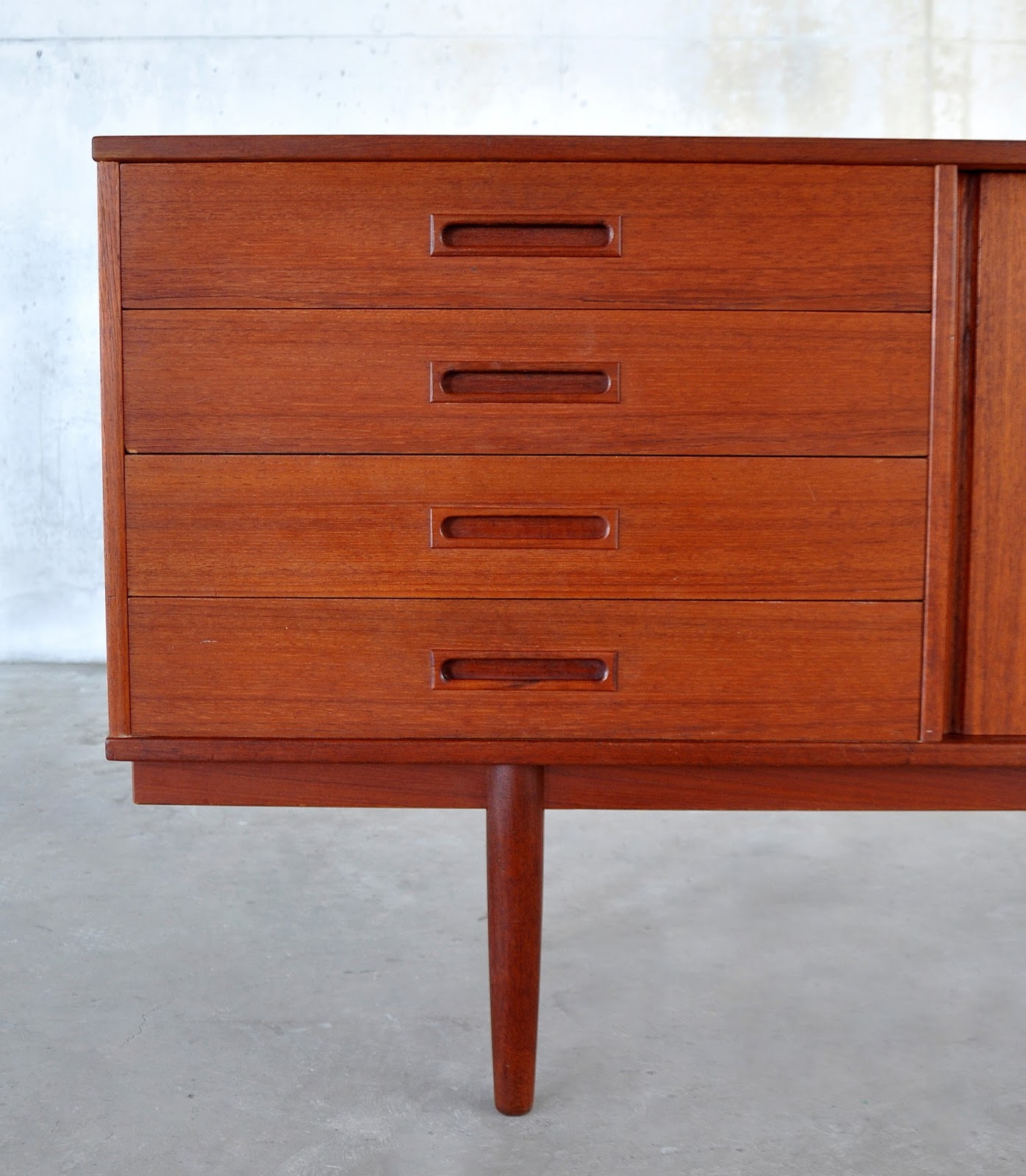 SELECT MODERN Danish Modern Teak Credenza, Buffet, Sideboard or Bar