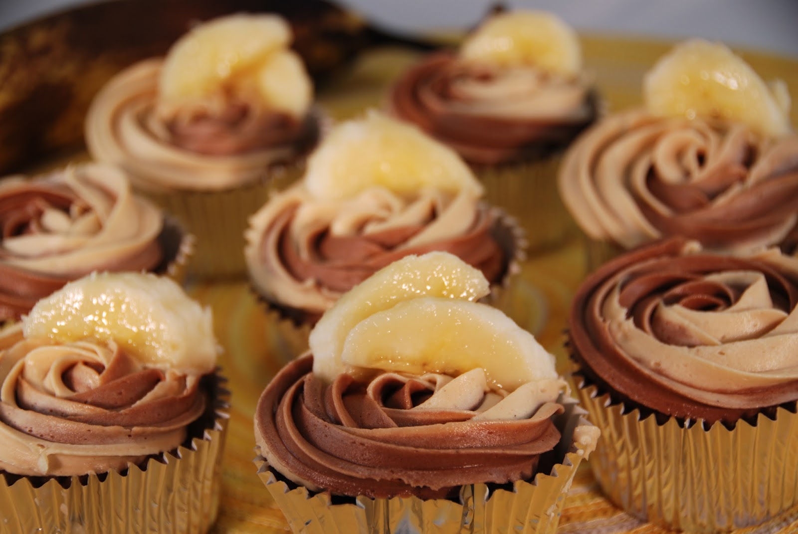 Paleo Rebel Banana Bread Cupcakes with a Peanut Butter & Chocolate
