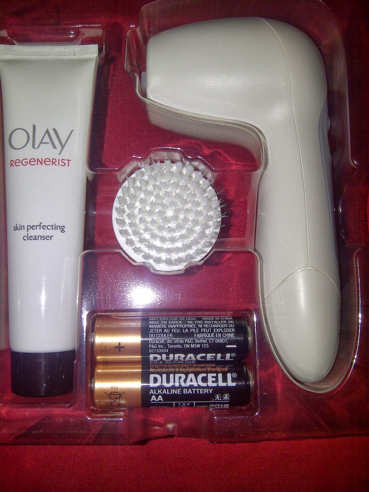 Sophia's Product Reviews Olay Regenerist 3 Point Cleansing System
