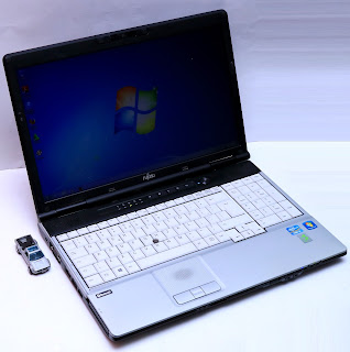 Laptop Fujitsu Lifebook E751