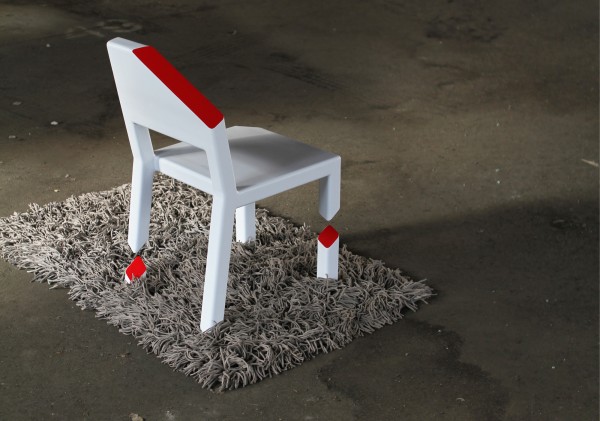 ديكور قديم وحديث - صفحة 10 Cut-Chair-Peter-Bristol-6-600x421